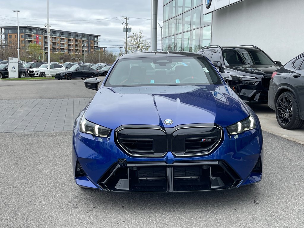 BMW M5 Sedan 2026 à Terrebonne, Québec - 2 - w1024h768px