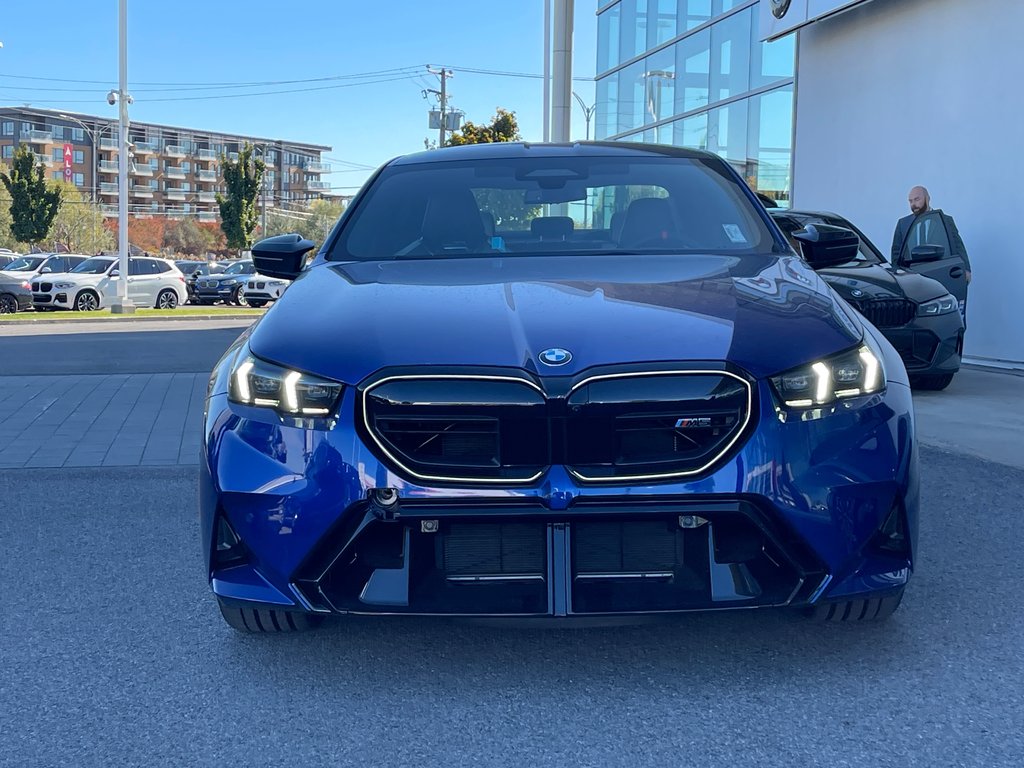 BMW M5 Sedan 2026 à Terrebonne, Québec - 2 - w1024h768px