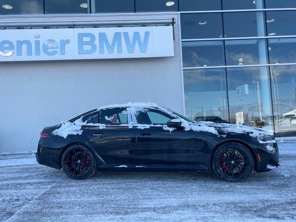 BMW M5 Sedan 2026 à Terrebonne, Québec - 3 - w1024h768px