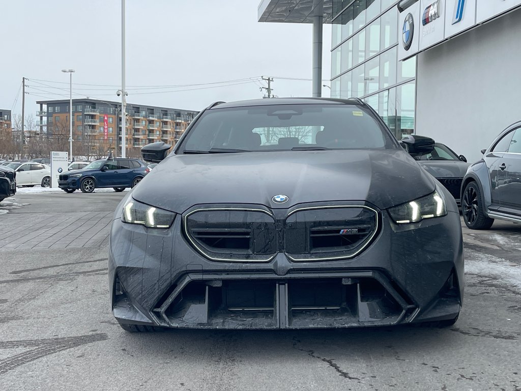 BMW M5 Touring 2026 à Terrebonne, Québec - 2 - w1024h768px