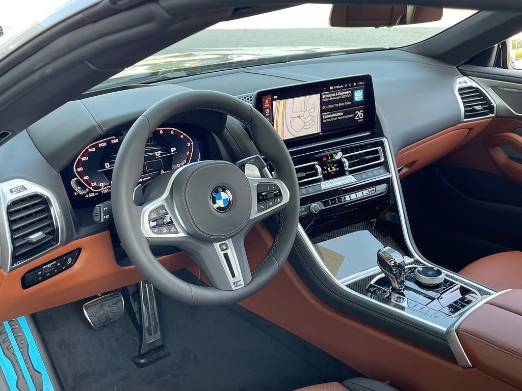 2025 BMW M850i XDrive Cabriolet, M Performance Package in Terrebonne, Quebec - 8 - w1024h768px