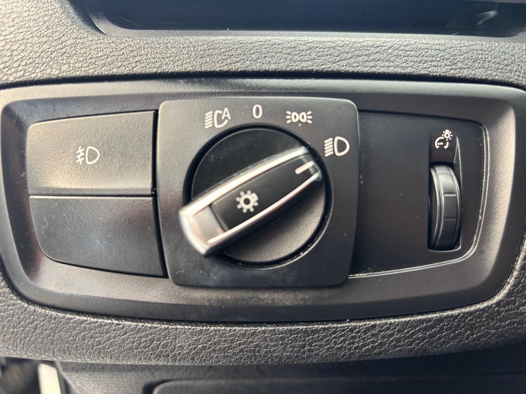 BMW X1 XDRIVE 28i 2017 à Boucherville, Québec - 18 - w1024h768px