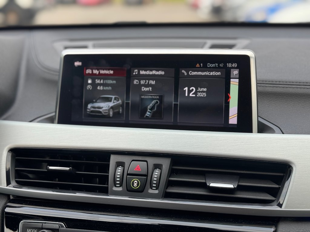 2021 BMW X1 M Package Cuir Toit Panoramique Bas Kilométrage in Terrebonne, Quebec - 15 - w1024h768px
