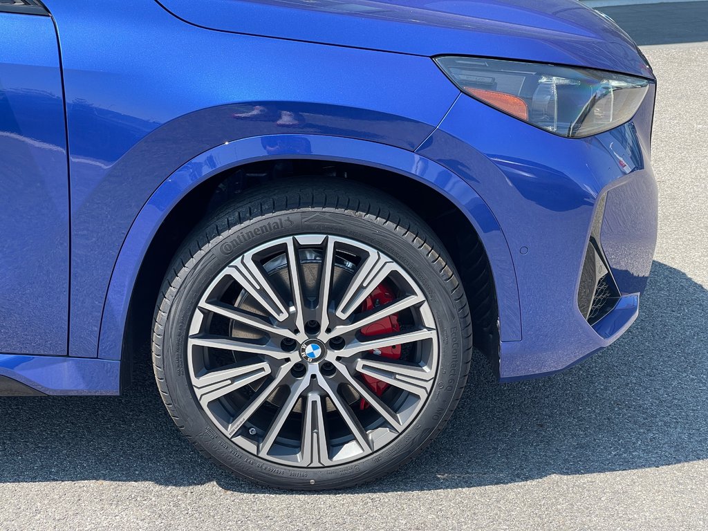 BMW X1 XDrive28i, Groupe M Sport Pro 2024 à Terrebonne, Québec - 7 - w1024h768px