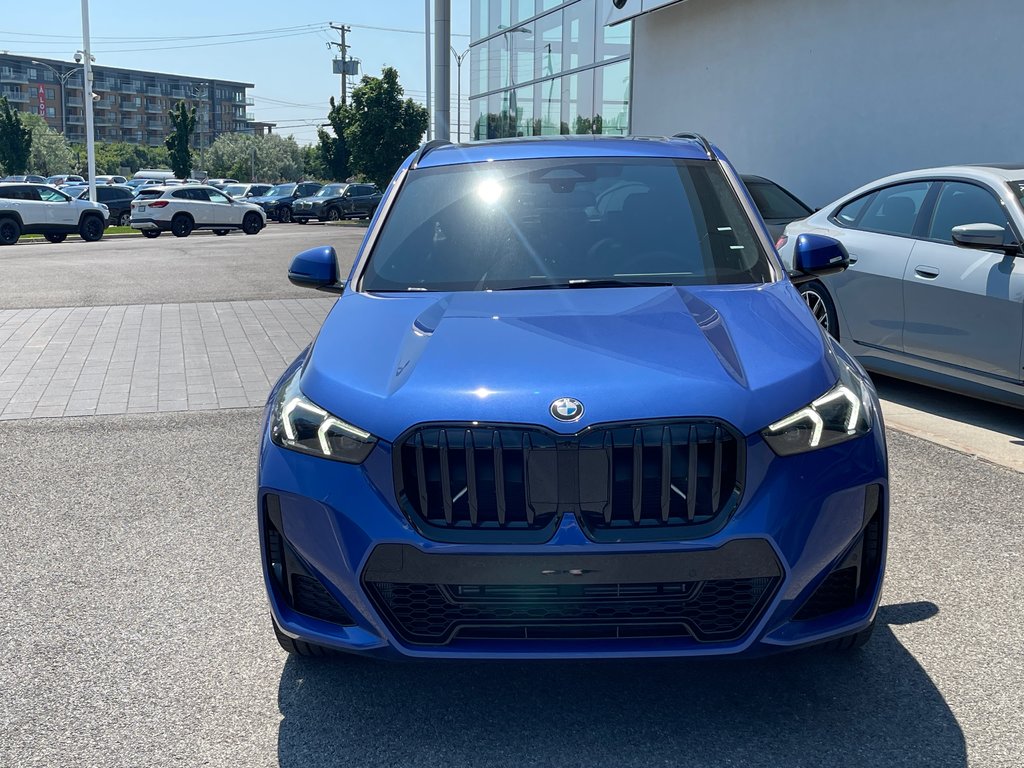 2024 BMW X1 XDrive28i, Groupe M Sport Pro in Terrebonne, Quebec - 2 - w1024h768px