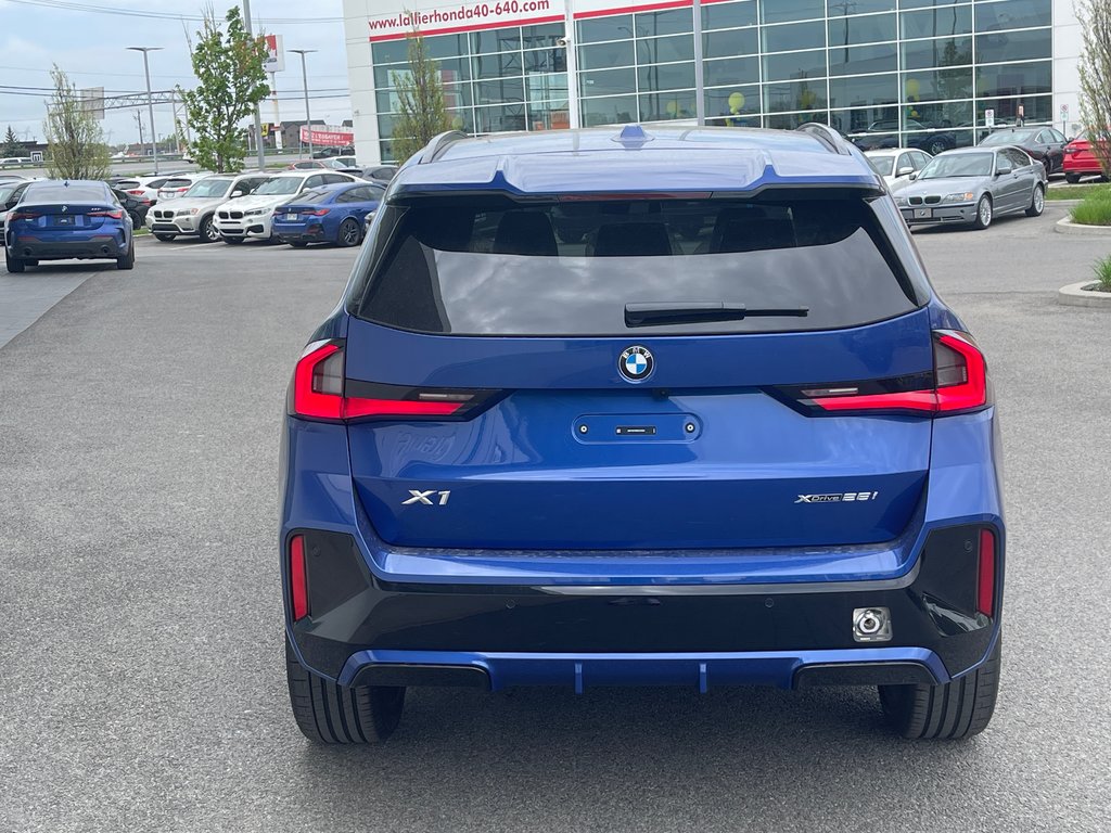 BMW X1 XDrive28i, Groupe M Sport Pro 2024 à Terrebonne, Québec - 5 - w1024h768px