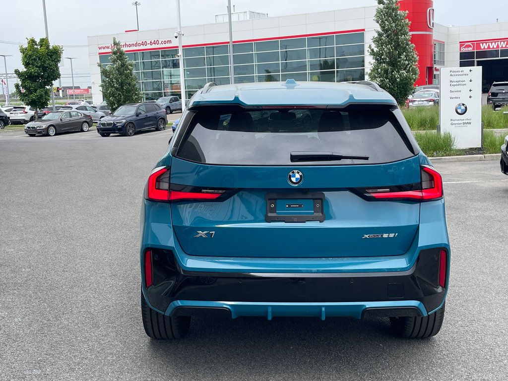 2024 BMW X1 XDrive28i, Groupe M Sport Pro in Terrebonne, Quebec - 5 - w1024h768px