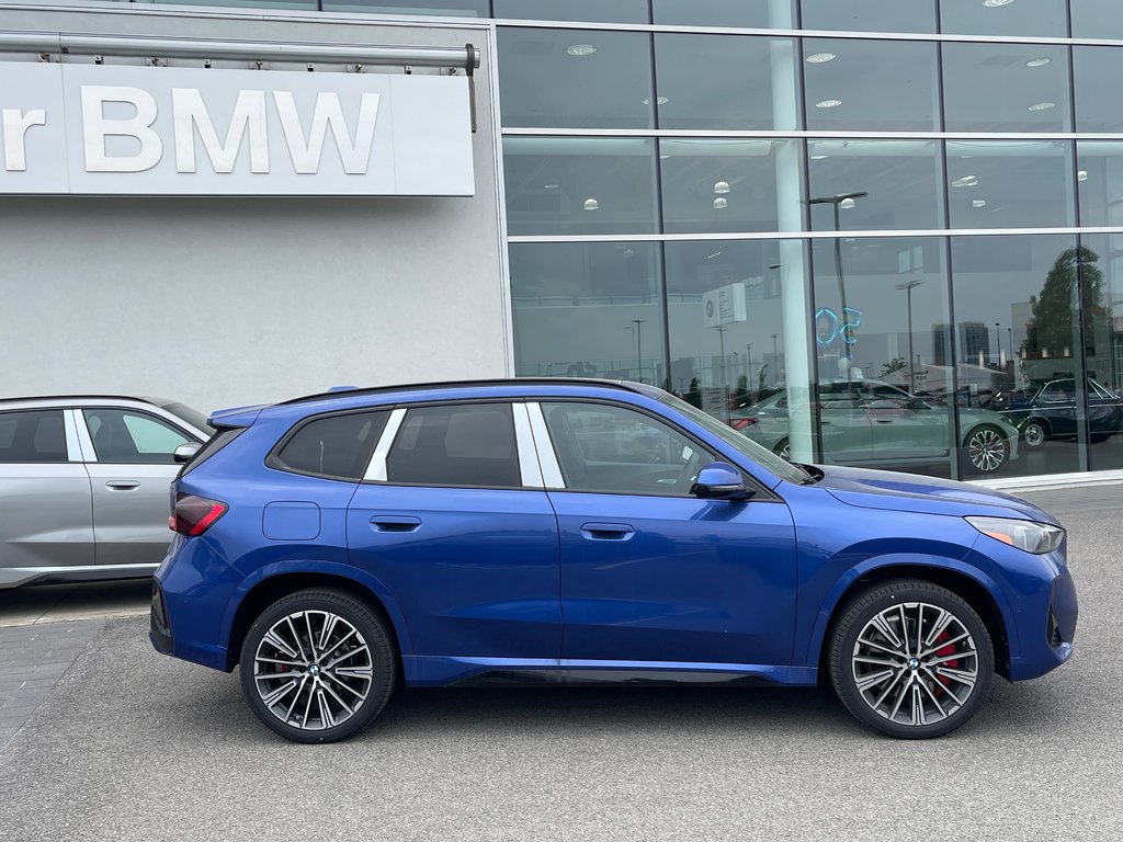 2024 BMW X1 XDrive28i, M Sport Package in Terrebonne, Quebec - 3 - w1024h768px