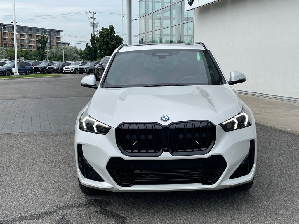 2024 BMW X1 XDrive28i,  M Sport Pro Package in Terrebonne, Quebec - 2 - w1024h768px