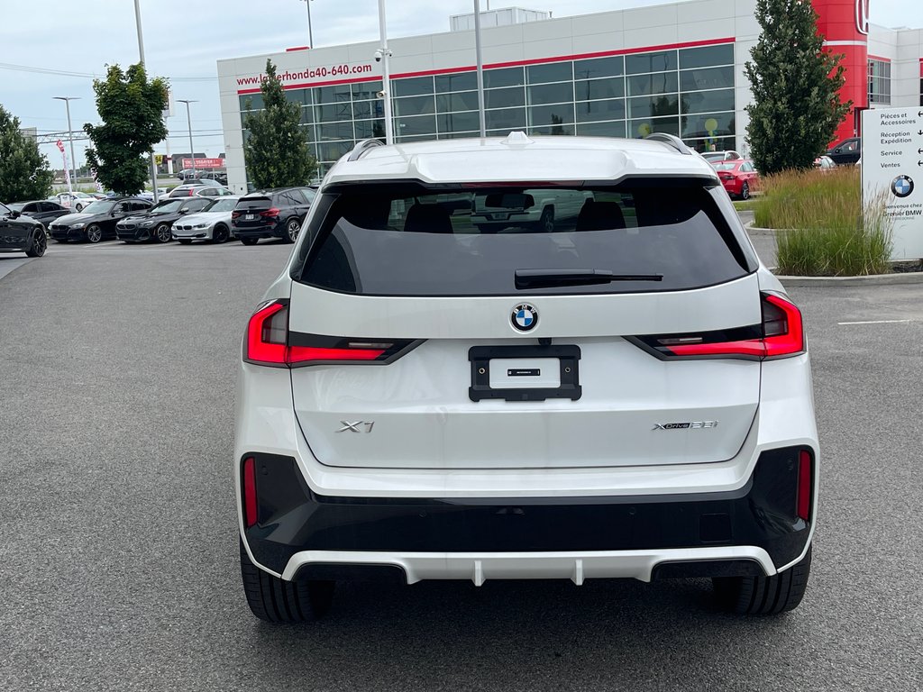 2024 BMW X1 XDrive28i,  M Sport Pro Package in Terrebonne, Quebec - 5 - w1024h768px