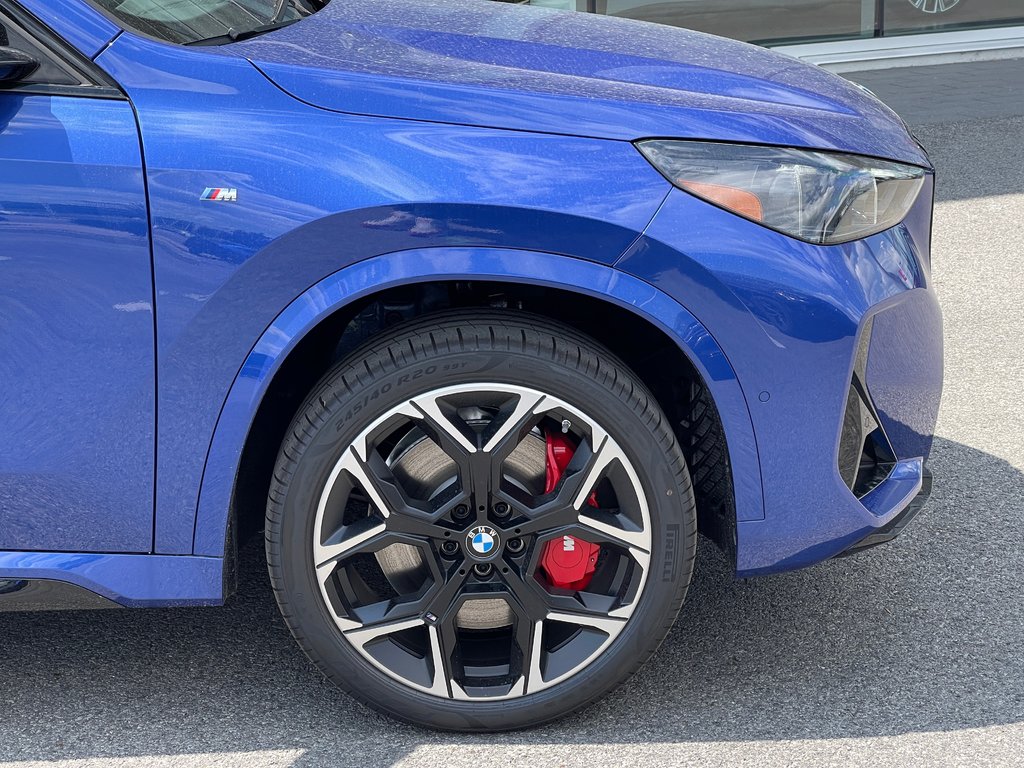 2024 BMW X1 M35i xDrive, M Sport Pro Package in Terrebonne, Quebec - 7 - w1024h768px