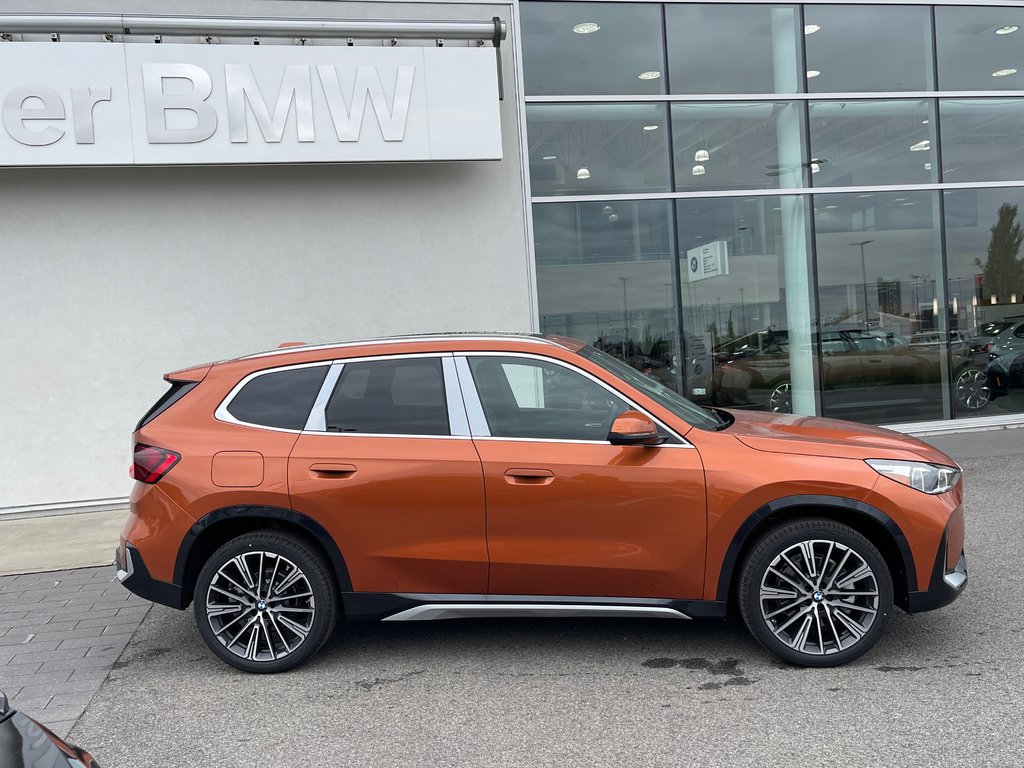 BMW X1 XDrive28i 2025 à Terrebonne, Québec - 3 - w1024h768px