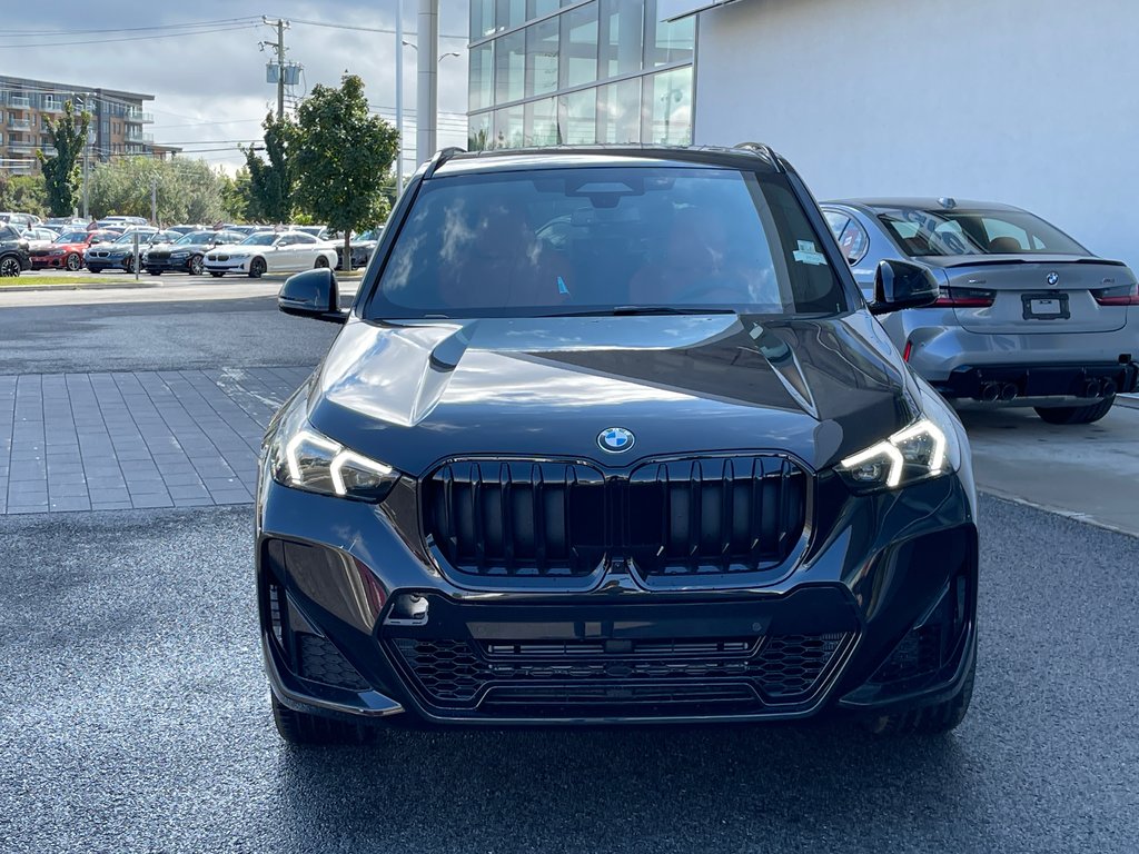 2025 BMW X1 XDrive28i in Terrebonne, Quebec - 2 - w1024h768px