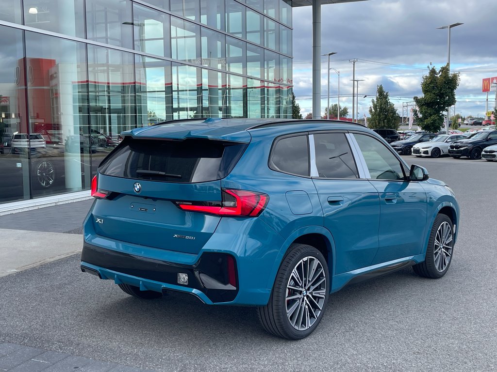 2025 BMW X1 XDrive28i in Terrebonne, Quebec - 4 - w1024h768px