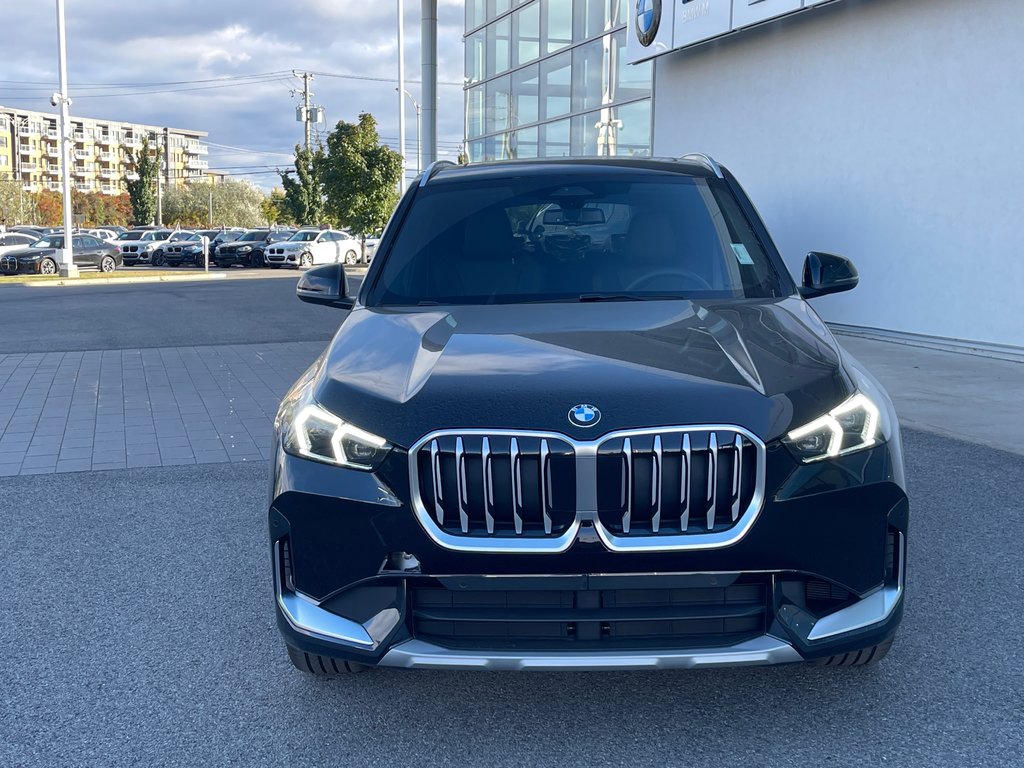 2025 BMW X1 XDrive28i in Terrebonne, Quebec - 2 - w1024h768px