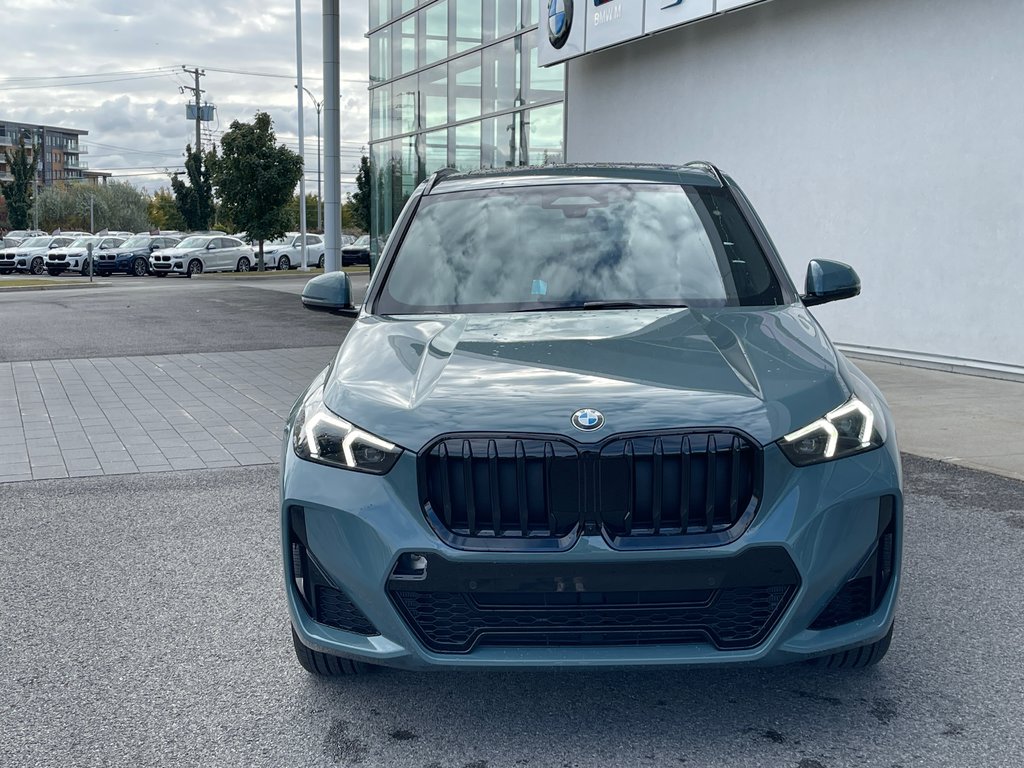 2025 BMW X1 XDrive28i in Terrebonne, Quebec - 2 - w1024h768px