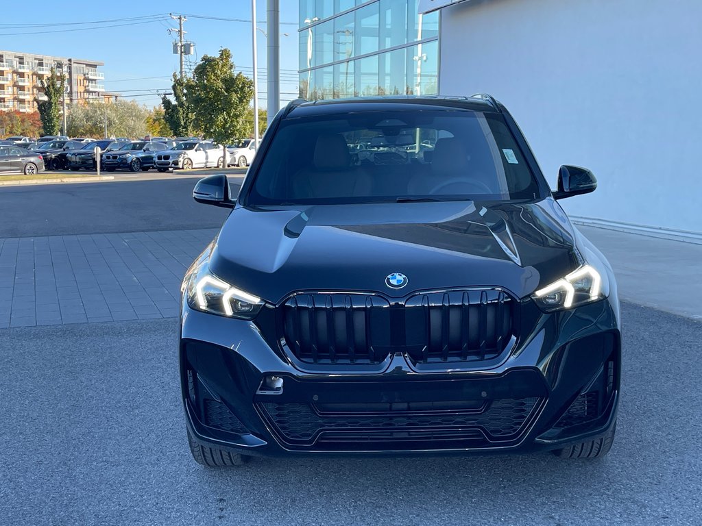 2025 BMW X1 XDrive28i in Terrebonne, Quebec - 2 - w1024h768px