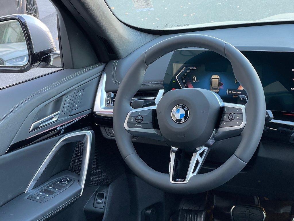 2025 BMW X1 XDrive28i in Terrebonne, Quebec - 14 - w1024h768px