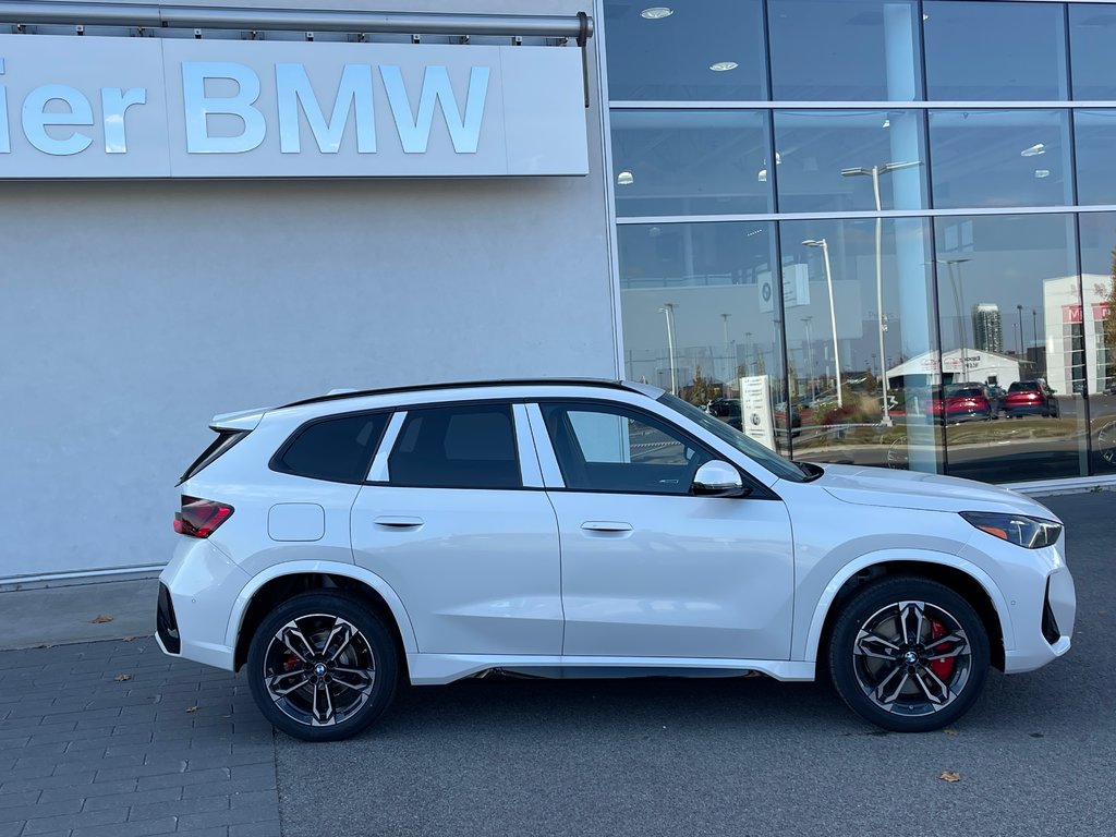 2025 BMW X1 XDrive28i in Terrebonne, Quebec - 3 - w1024h768px