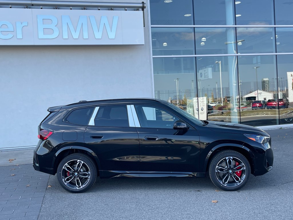 2025 BMW X1 XDrive28i in Terrebonne, Quebec - 3 - w1024h768px