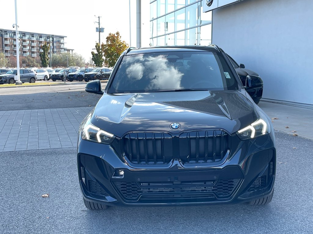 2025 BMW X1 XDrive28i in Terrebonne, Quebec - 2 - w1024h768px