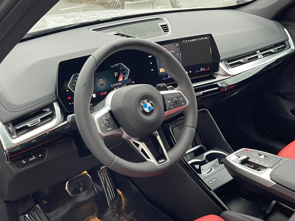 2025 BMW X1 XDrive28i in Terrebonne, Quebec - 10 - w1024h768px