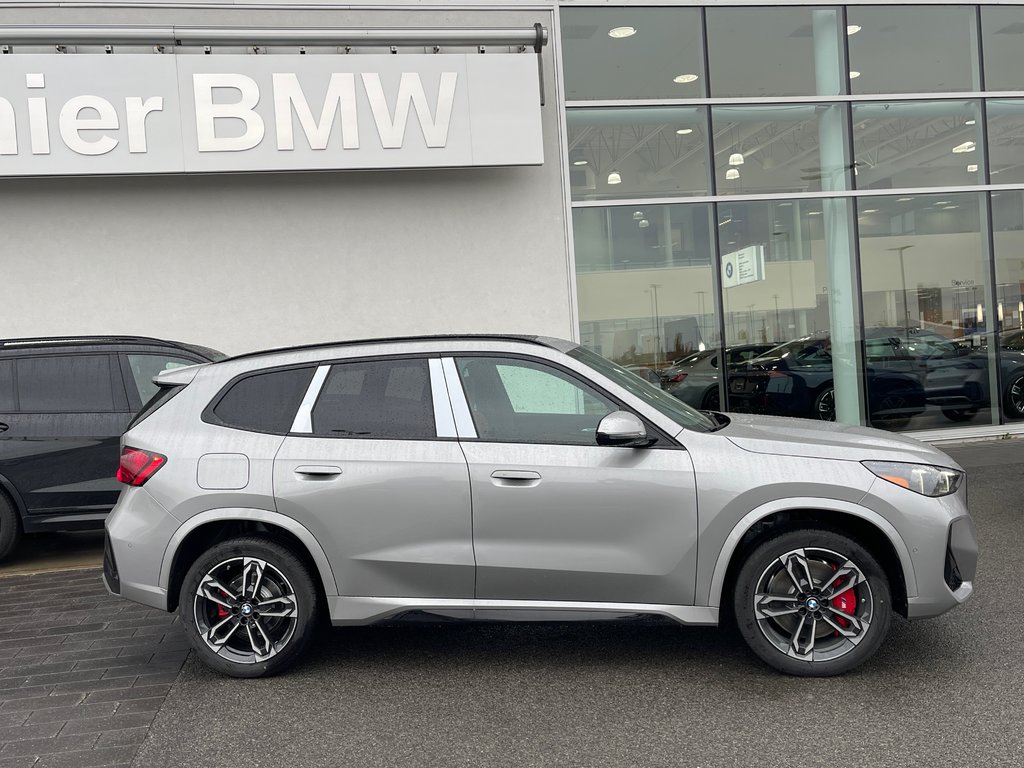 2025 BMW X1 XDrive28i in Terrebonne, Quebec - 3 - w1024h768px