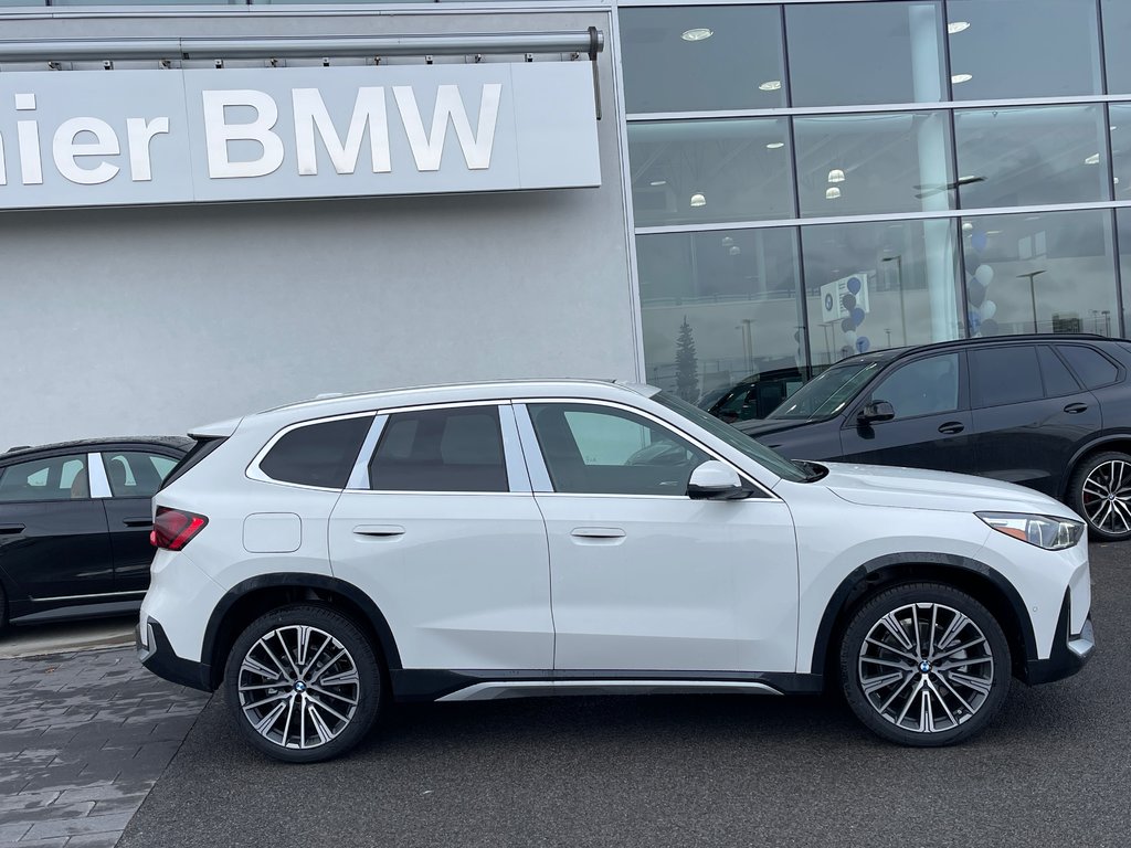 2025 BMW X1 XDrive28i in Terrebonne, Quebec - 3 - w1024h768px