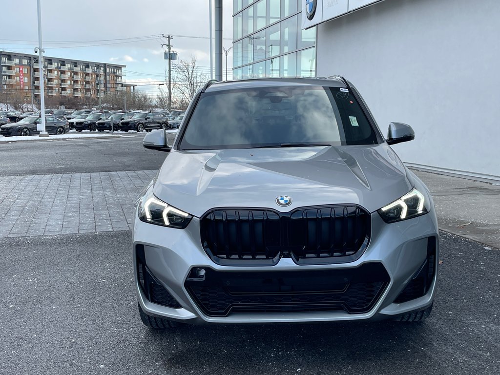 2025 BMW X1 XDrive28i in Terrebonne, Quebec - 2 - w1024h768px