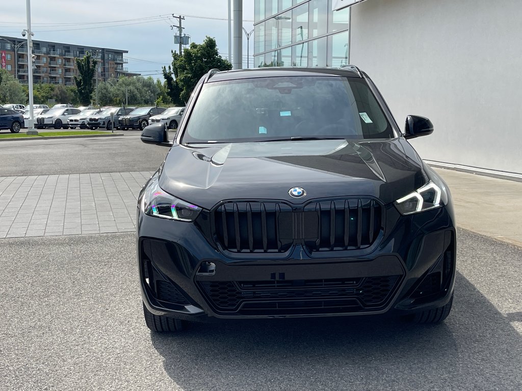 2025 BMW X1 XDrive28i in Terrebonne, Quebec - 2 - w1024h768px
