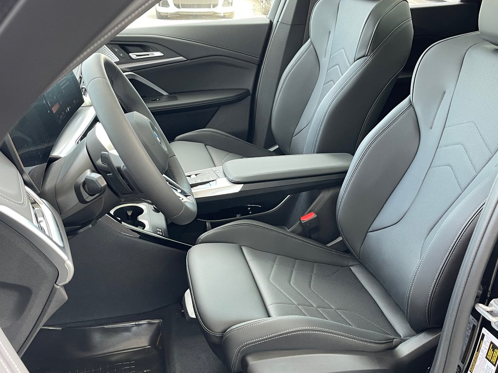 2025 BMW X1 XDrive28i in Terrebonne, Quebec - 14 - w1024h768px