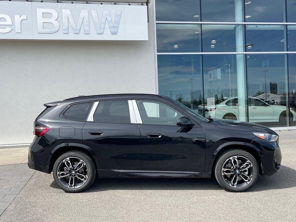 2025 BMW X1 XDrive28i in Terrebonne, Quebec - 3 - w1024h768px