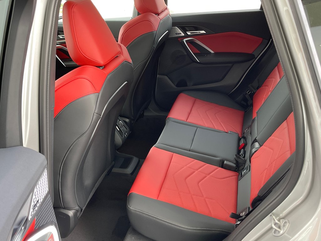 2025 BMW X1 XDrive28i in Terrebonne, Quebec - 11 - w1024h768px
