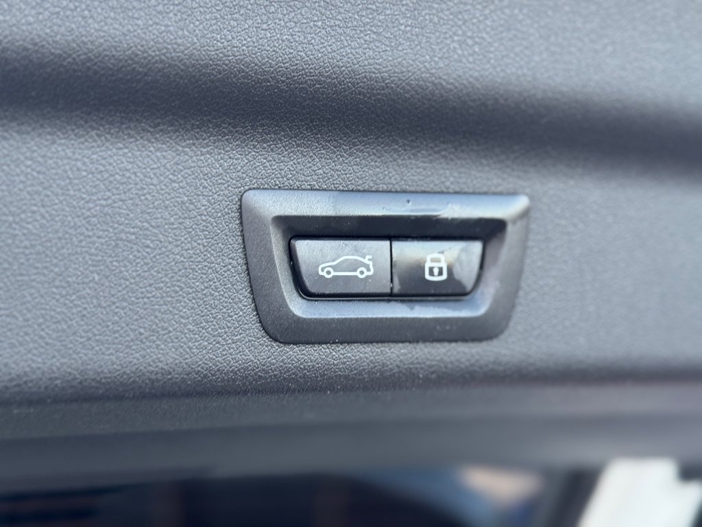 BMW X1 XDrive28i Cuir AWD Caméra De Recul 2025 à Terrebonne, Québec - 26 - w1024h768px