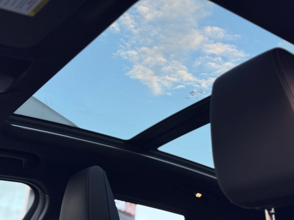 BMW X1 XDrive28i Cuir AWD Caméra De Recul 2025 à Terrebonne, Québec - 11 - w1024h768px