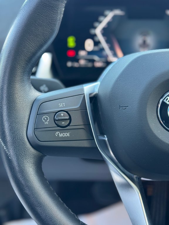BMW X1 XDrive28i Cuir AWD Caméra De Recul 2025 à Terrebonne, Québec - 14 - w1024h768px