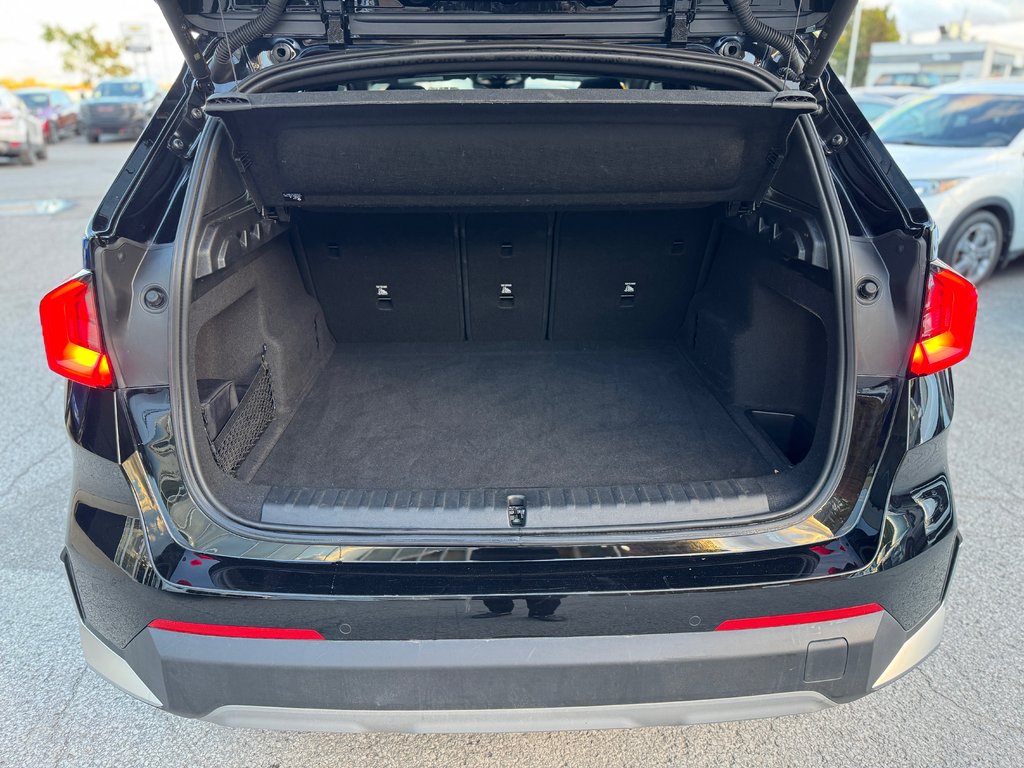 BMW X1 XDrive28i Cuir AWD Caméra De Recul 2025 à Terrebonne, Québec - 25 - w1024h768px