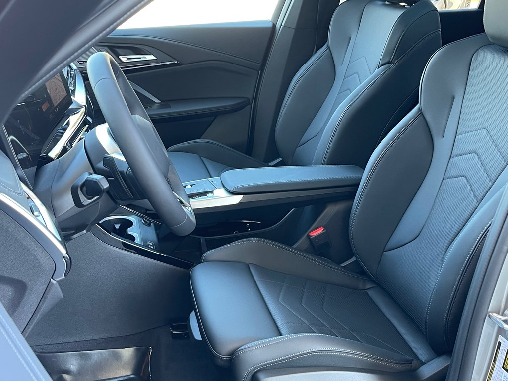 2026 BMW X1 XDrive28i in Terrebonne, Quebec - 10 - w1024h768px