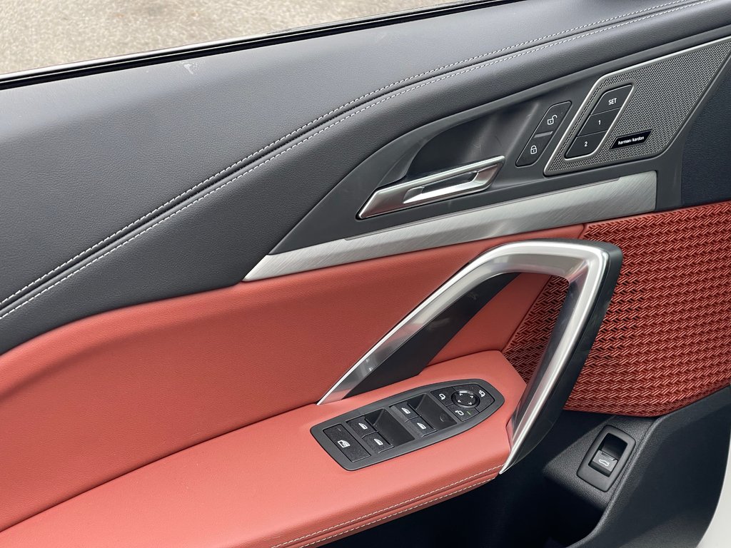 2026 BMW X1 xDrive28i M Sport Edition in Terrebonne, Quebec - 13 - w1024h768px