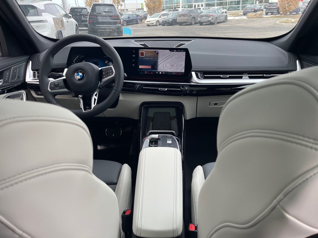 2026 BMW X1 xDrive28i in Terrebonne, Quebec - 12 - w1024h768px