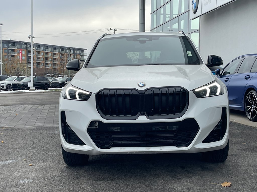 2026 BMW X1 xDrive28i M Sport Edition in Terrebonne, Quebec - 2 - w1024h768px