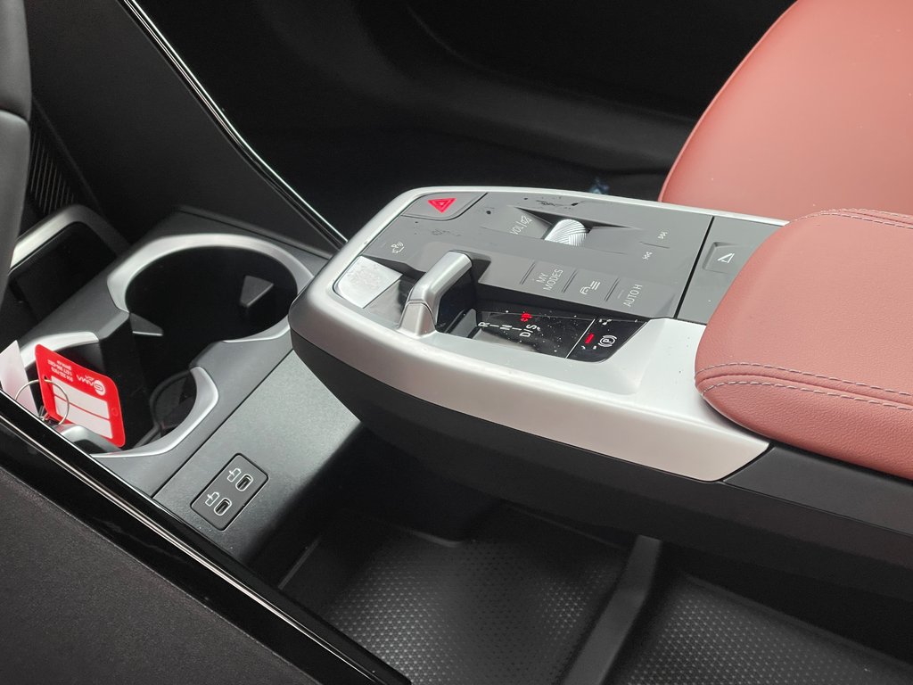 BMW X1 xDrive28i 2026 à Terrebonne, Québec - 19 - w1024h768px