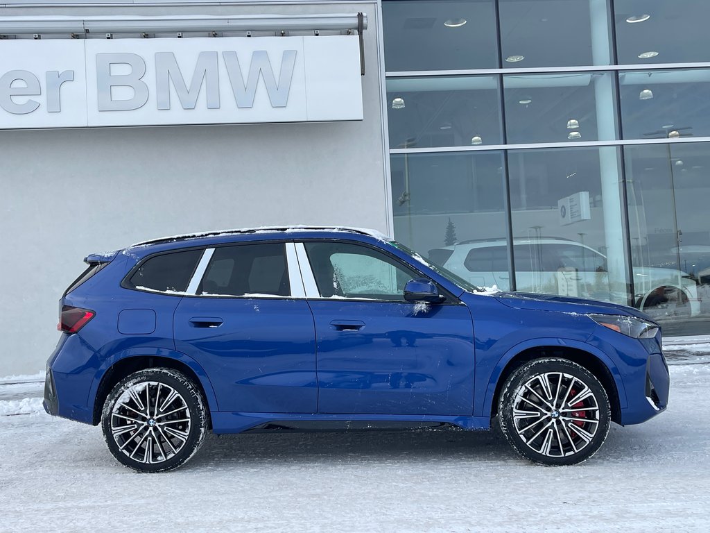 BMW X1 xDrive28i 2026 à Terrebonne, Québec - 3 - w1024h768px
