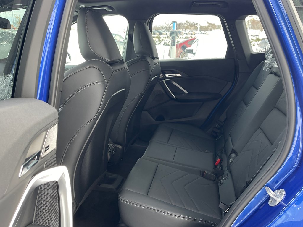 BMW X1 xDrive28i 2026 à Terrebonne, Québec - 11 - w1024h768px