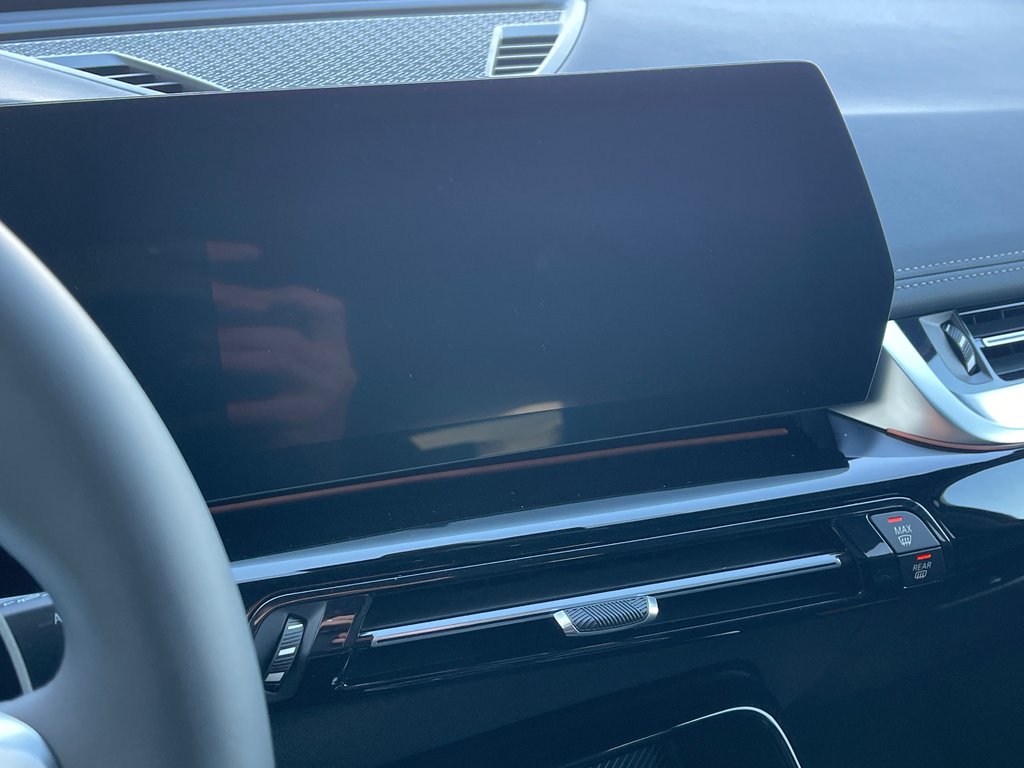 BMW X1 xDrive28i 2026 à Terrebonne, Québec - 16 - w1024h768px