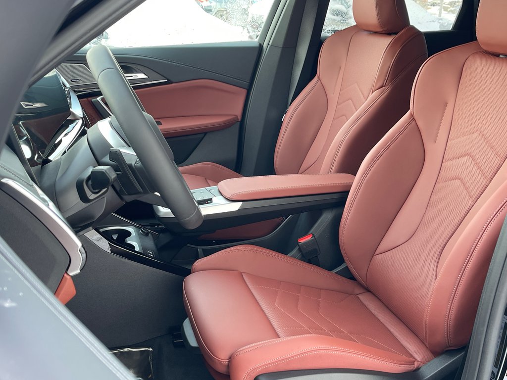 BMW X1 xDrive28i 2026 à Terrebonne, Québec - 10 - w1024h768px