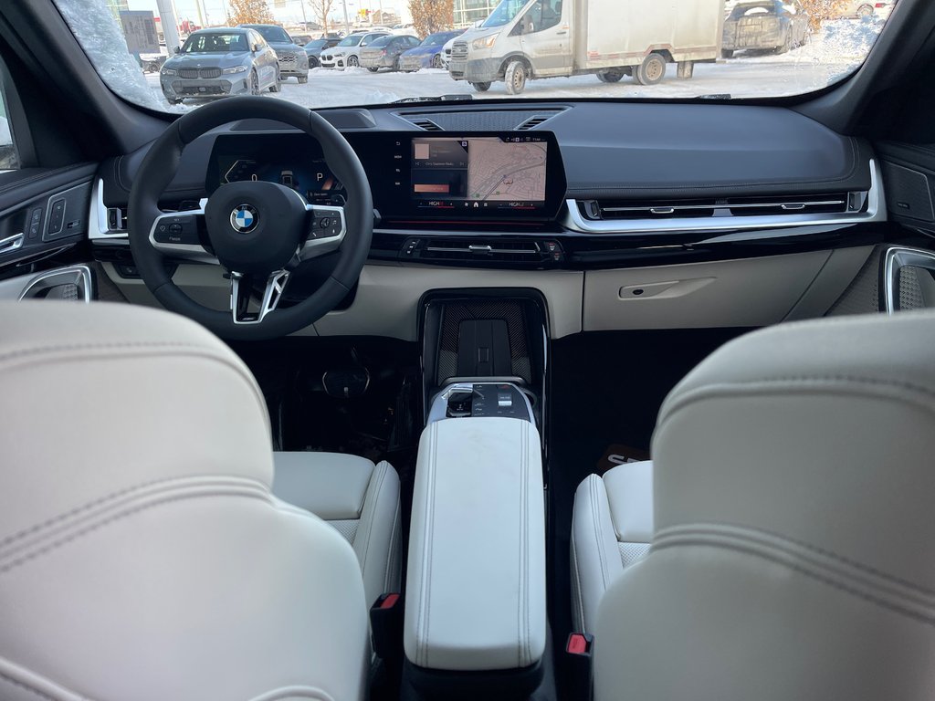 BMW X1 xDrive28i 2026 à Terrebonne, Québec - 12 - w1024h768px