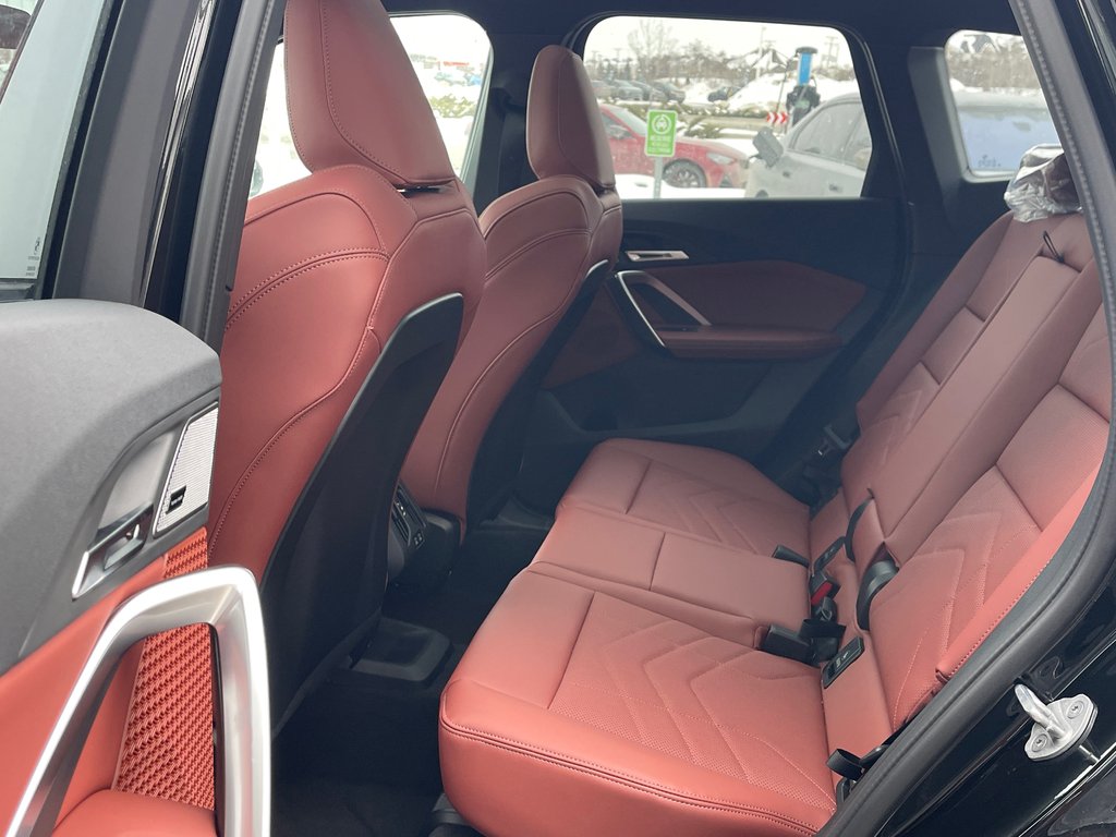 BMW X1 xDrive28i M Sport Edition 2026 à Terrebonne, Québec - 11 - w1024h768px