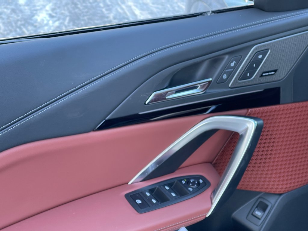 2026 BMW X1 xDrive28i in Terrebonne, Quebec - 13 - w1024h768px