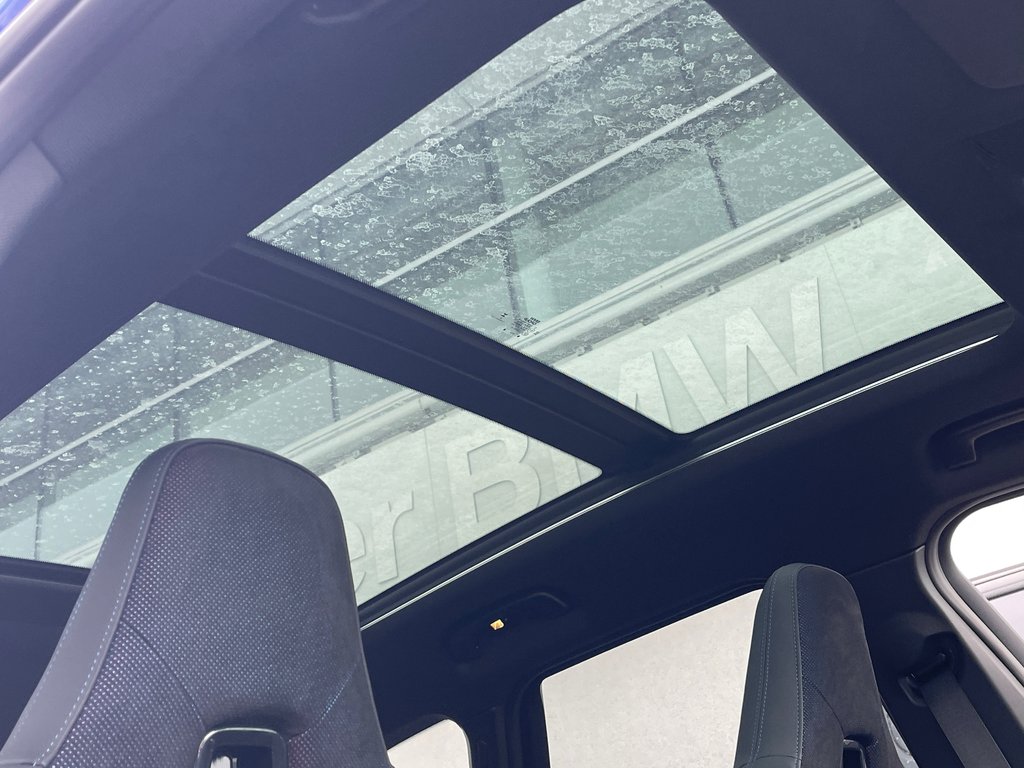 2026 BMW X1 M35i xDrive in Terrebonne, Quebec - 8 - w1024h768px